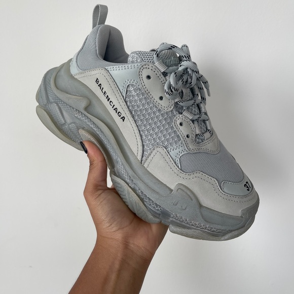 Women’s Triple S Balenciaga - Picture 1 of 8